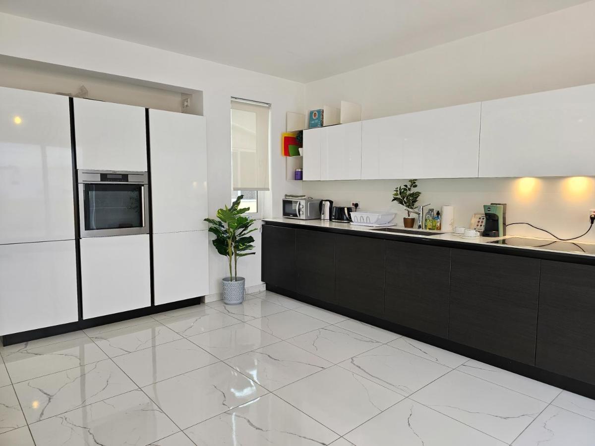 Апартаменты Mive Luxury Sea View Penthouse Gzira Экстерьер фото