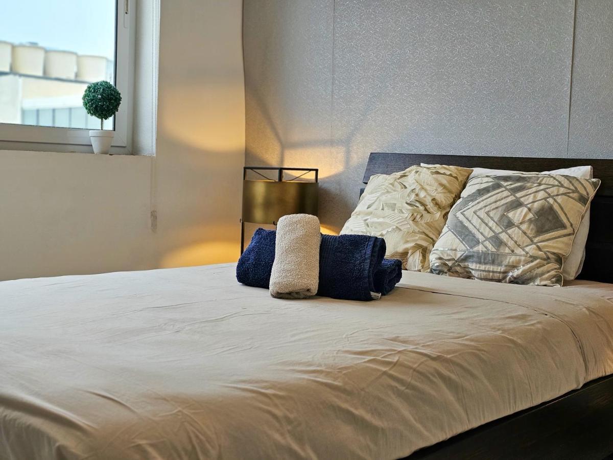 Апартаменты Mive Luxury Sea View Penthouse Gzira Экстерьер фото