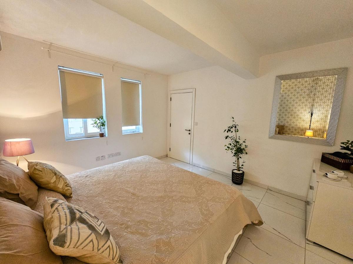 Апартаменты Mive Luxury Sea View Penthouse Gzira Экстерьер фото
