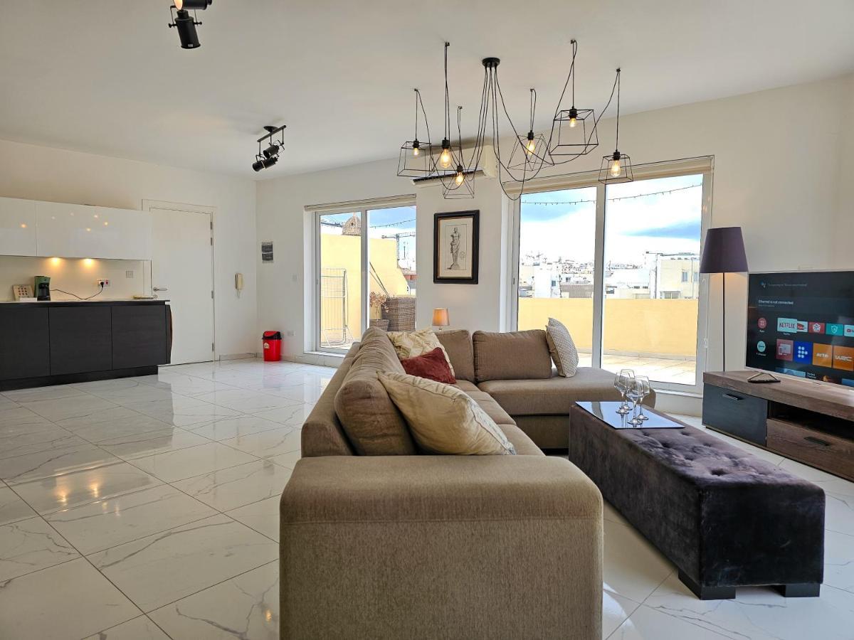 Апартаменты Mive Luxury Sea View Penthouse Gzira Экстерьер фото