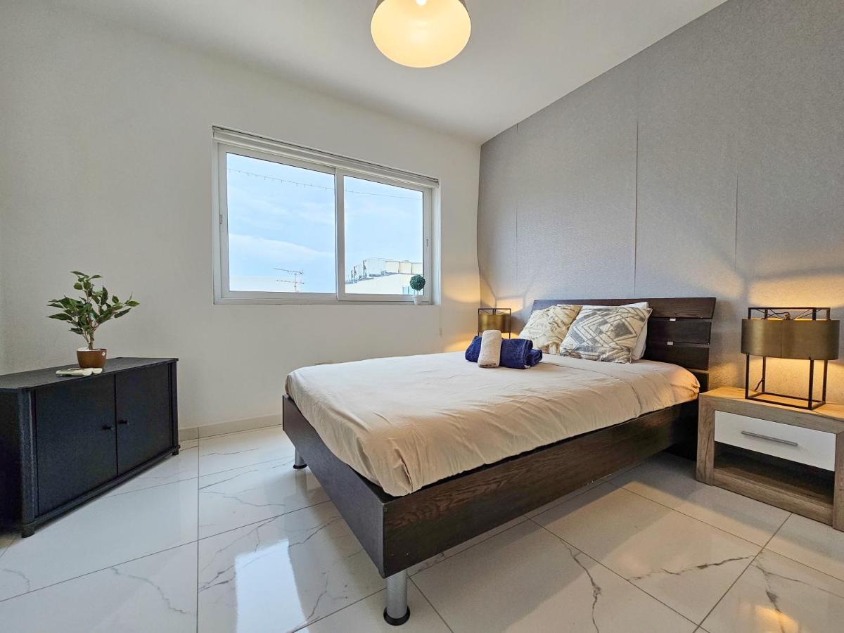 Апартаменты Mive Luxury Sea View Penthouse Gzira Экстерьер фото
